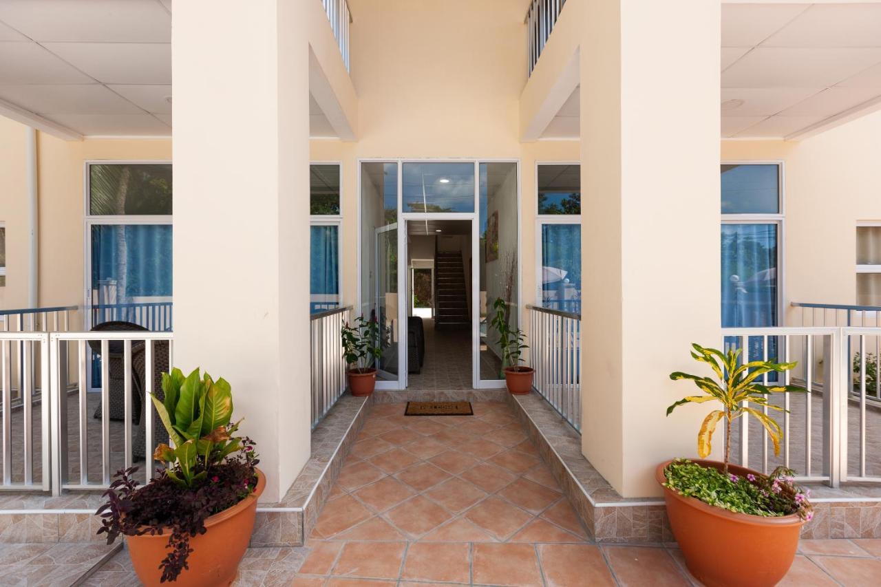 Home Confort Self Catering Anse Kerlan Exterior foto